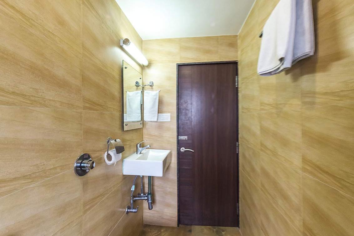 Hotel Kirti Jāmnagar Eksteriør billede