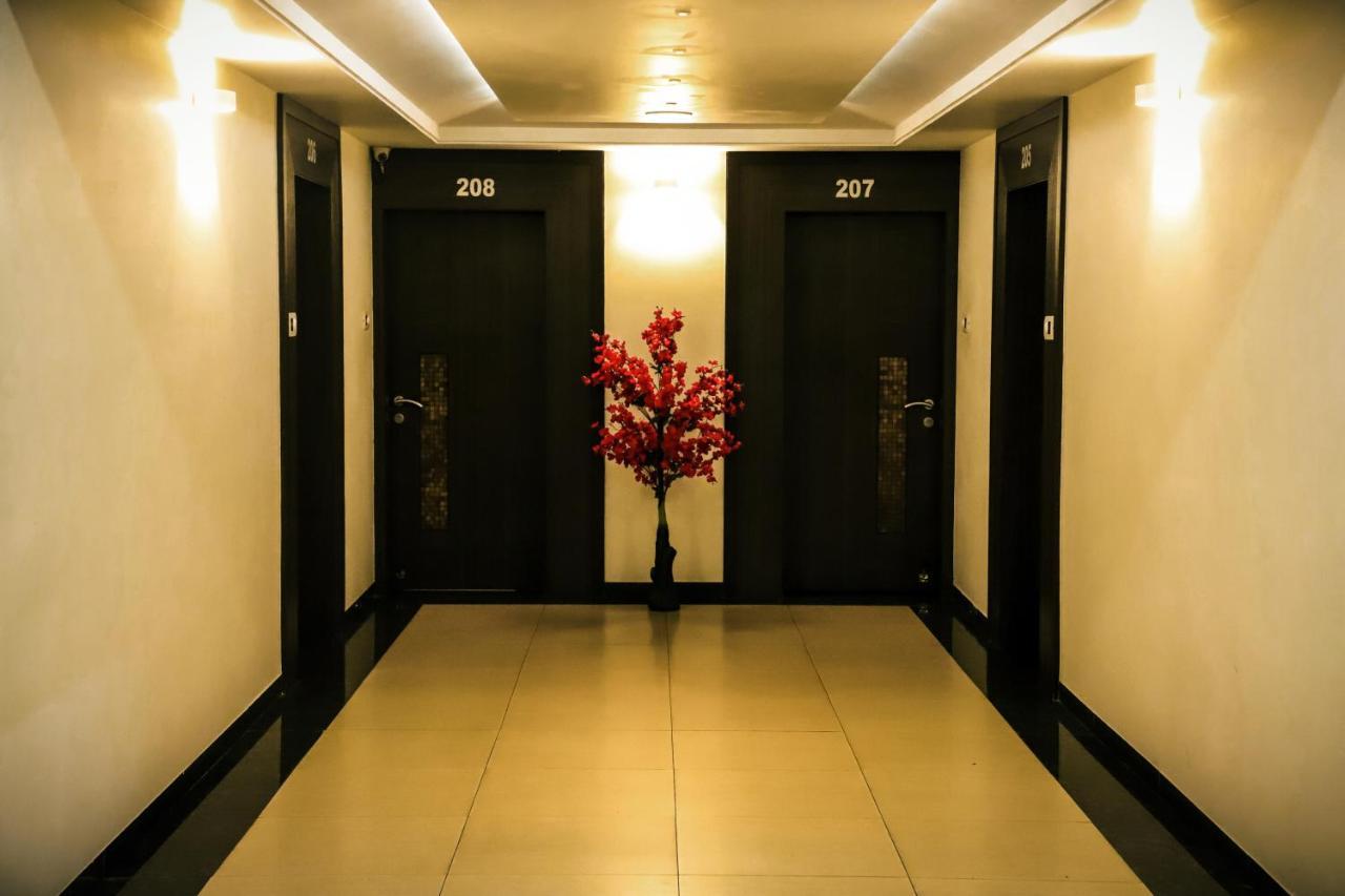 Hotel Kirti Jāmnagar Eksteriør billede